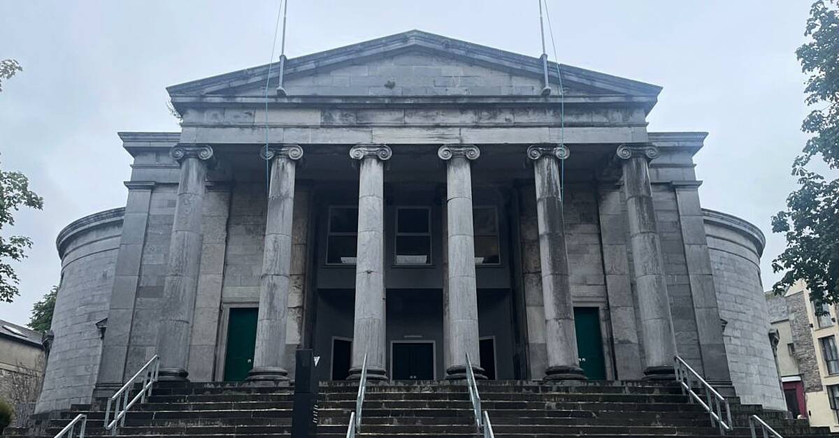 Three accused of child sexual exploitation in Kerry remanded on bail | RadioKerry.ie
