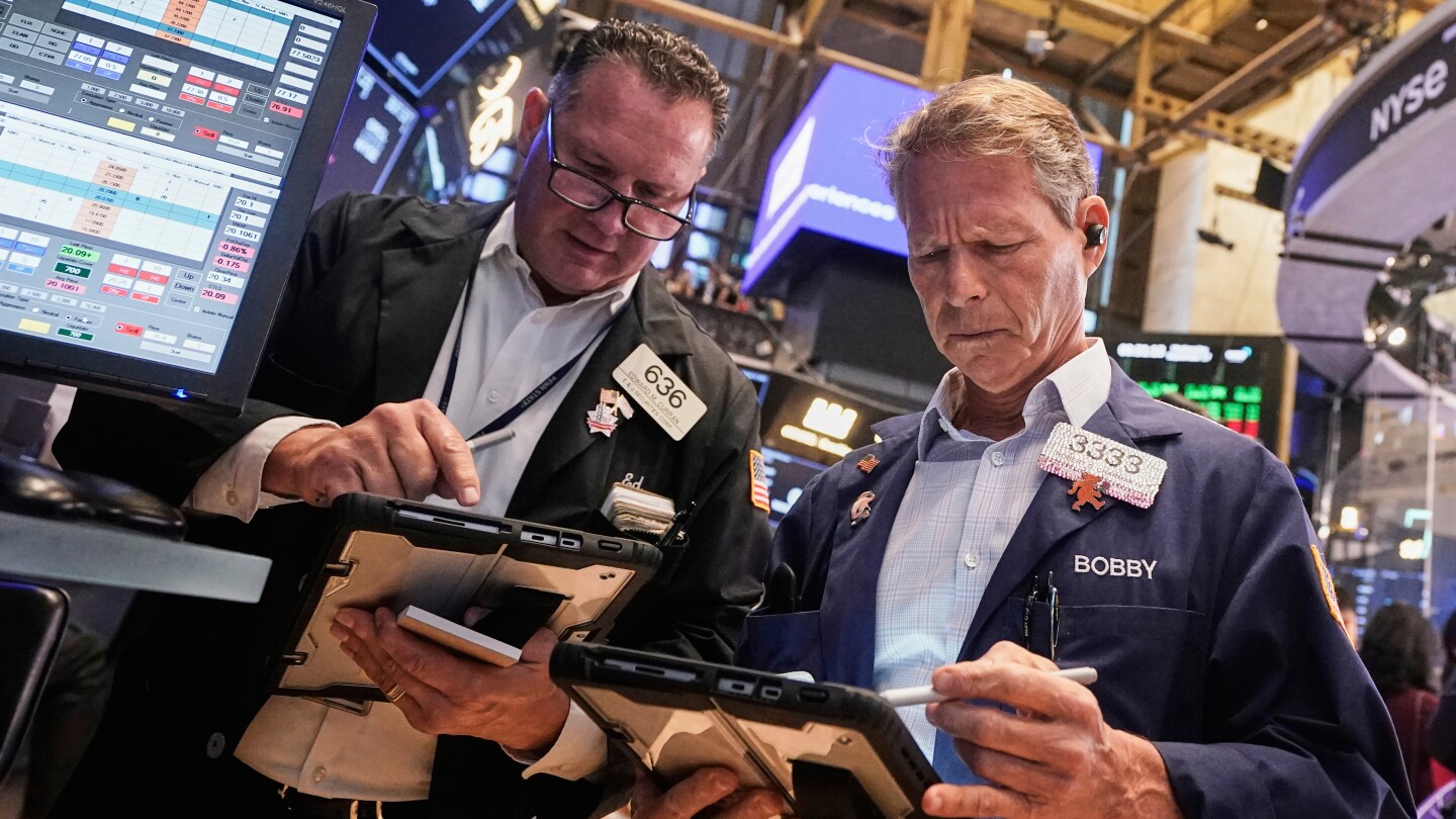 Wall Street coasts toward the end of another winning month