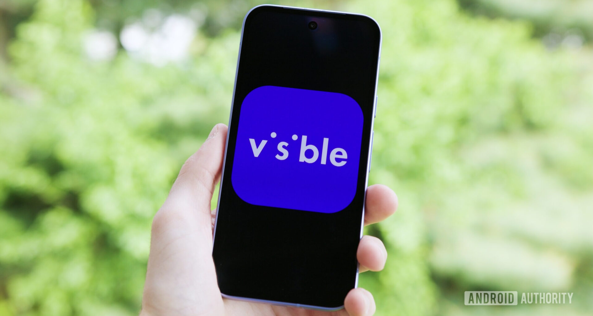 The Visible logo on an Android phone.