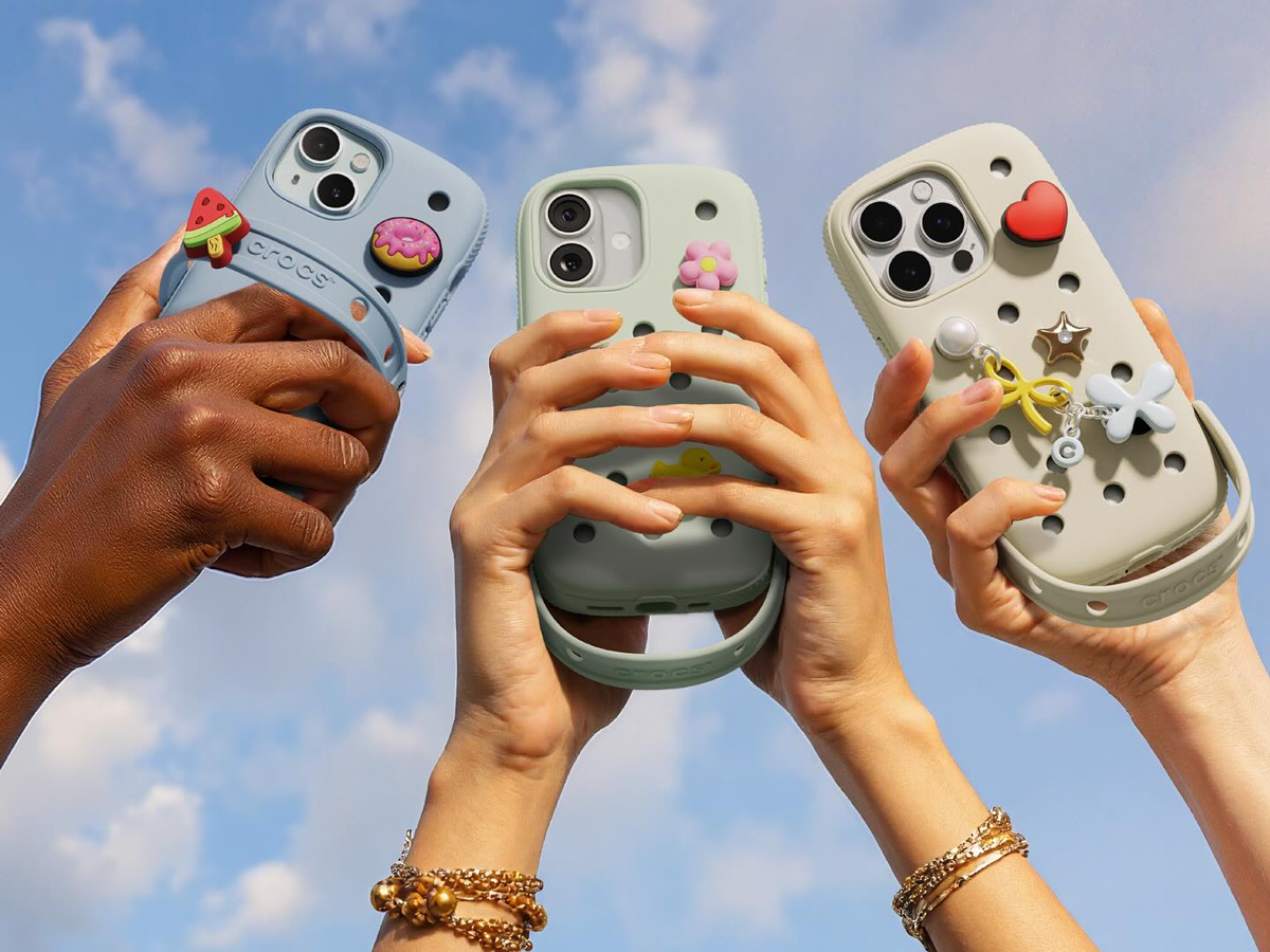 crocs smartphone case