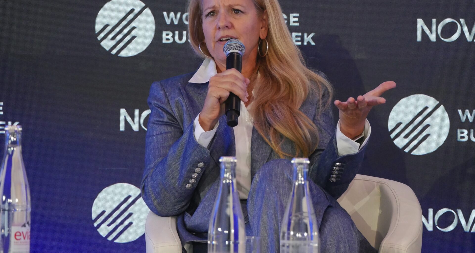 SpaceX planning first tests of new direct-to-device spectrum next year