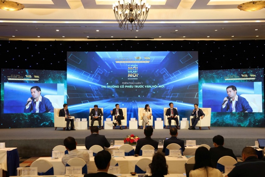 Market rally sets positive tone for VN-Index outlook into 2026 Market rally sets positive tone for VN-Index outlook into 2026