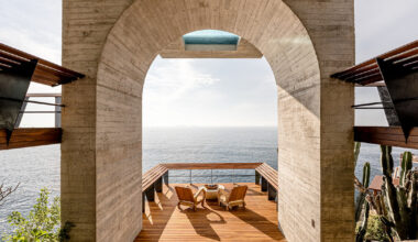 zozaya designs home with pool suspended over mexico's coast