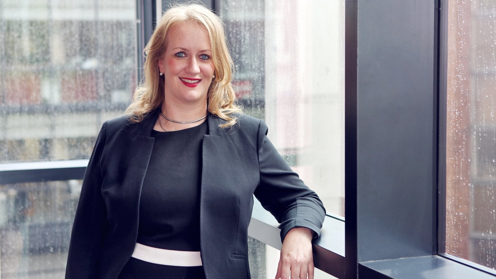 Fall in job openings in third quarter