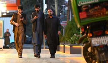 Internet and mobile phone services resume in Afghanistan