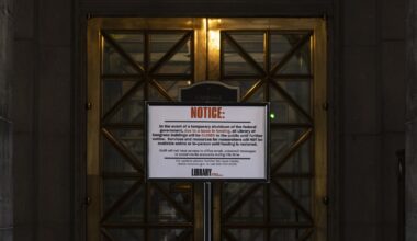 US delays publishing key jobs report due to govt shutdown