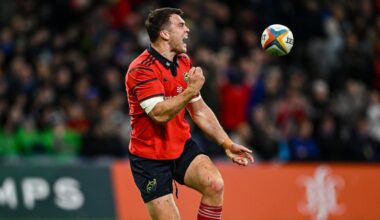 Farrell caps off memorable week with new Munster deal