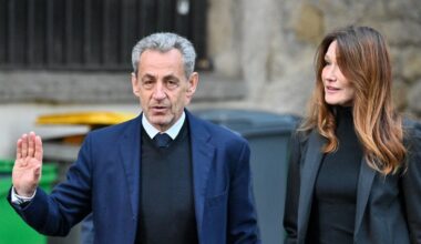 Sarkozy being protected by security guards in jail