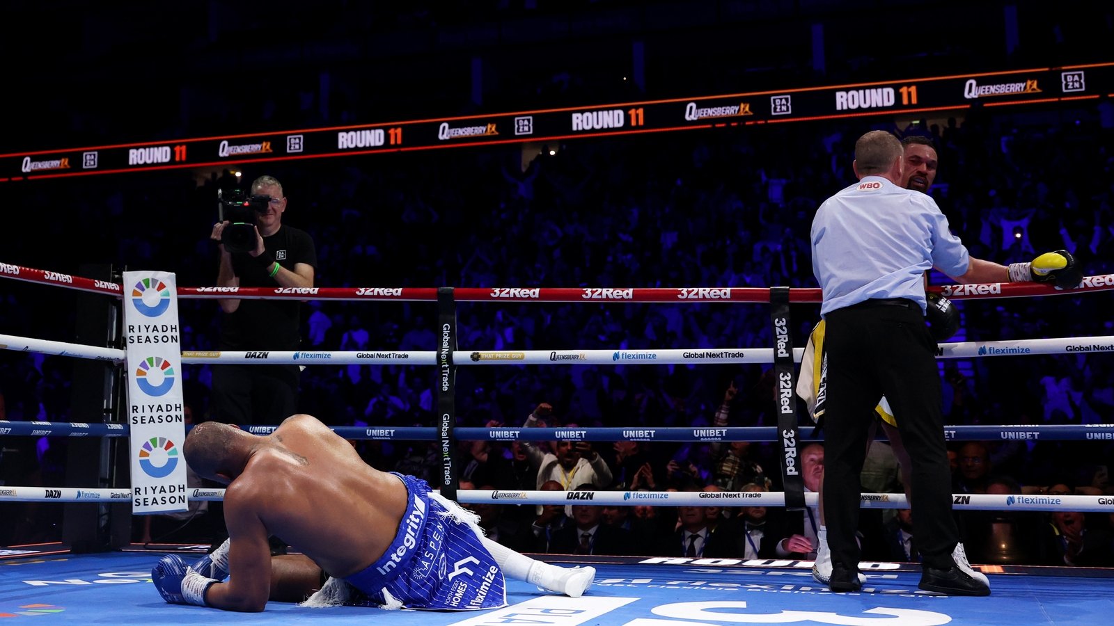 Parker suffers shock defeat to Wardley in London