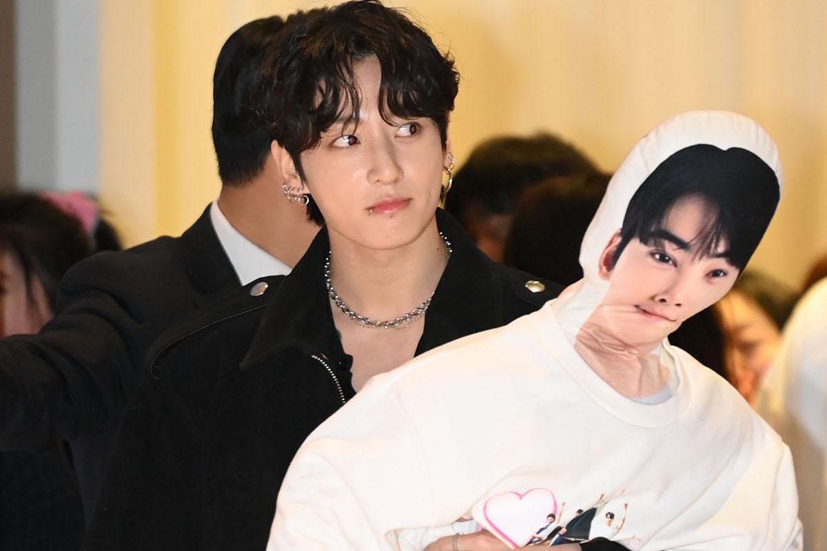 BTS’ Jungkook brings 'Cha Eun-woo' to movie premiere