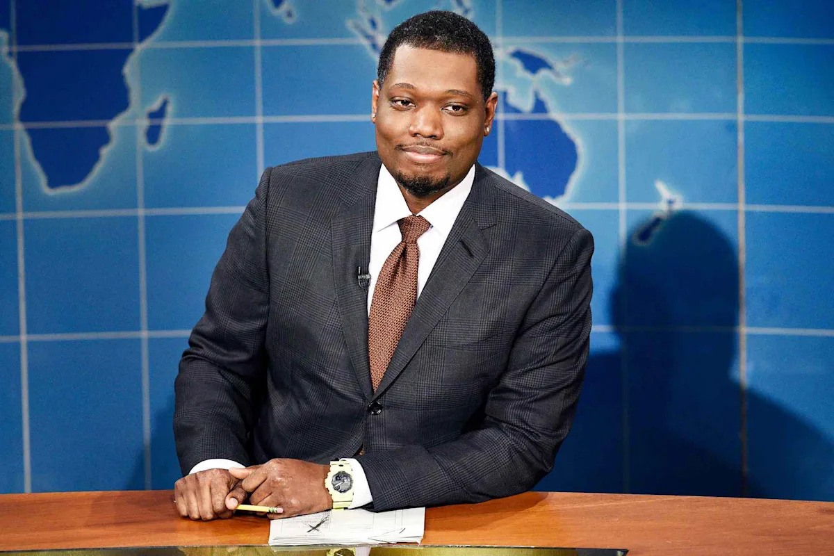 “SNL” 'Weekend Update' co-anchor Michael Che announces he's 'very sick' just before new episode