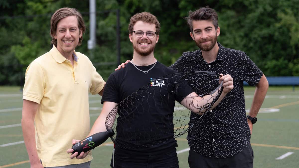 Kirigami-inspired parachute falls on target – Physics World