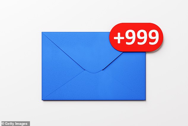 Chloë has 26,610 unopened emails in her inbox and 1,594 drafts, 2,889 notes in her Notes app and over 50,000 photos and 6,000 videos on her iPhone