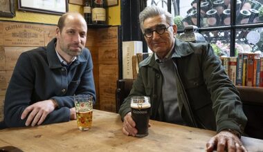 The Reluctant Traveller sees Canadian star Eugene Levy come to England where he receives a personal invitation to a guided tour of Windsor Castle by the Prince of Wales