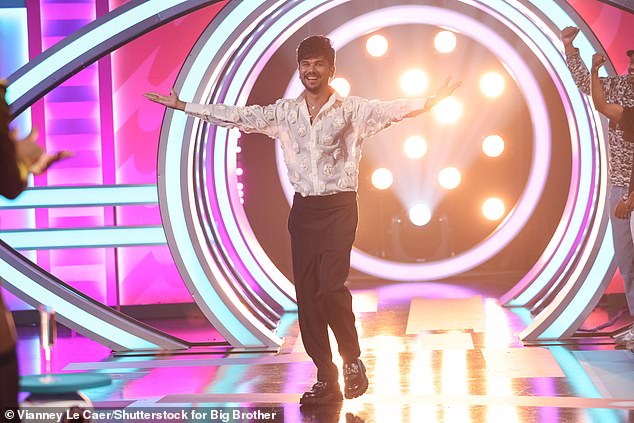 Despite his eviction not going to plan, Gani was welcomed into the studio to a loud applause from the audience
