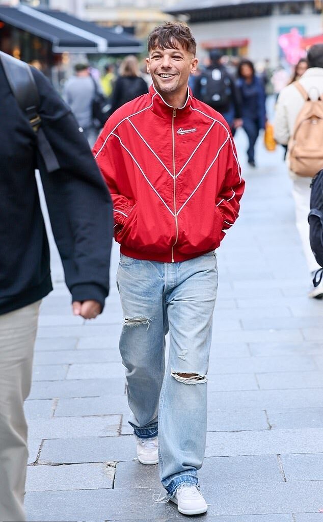 Louis Tomlinson, 33, has stepped out for the first time since revealing the 'horrible' star that he 'despises', as he headed to Capital Radio to promote his new album on Wednesday
