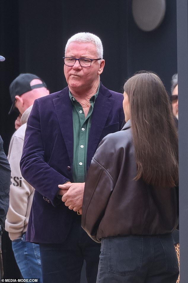 All five teams were onsite for their auctions, alongside Shelley Craft, Scott Cam (pictured) and Marty Fox