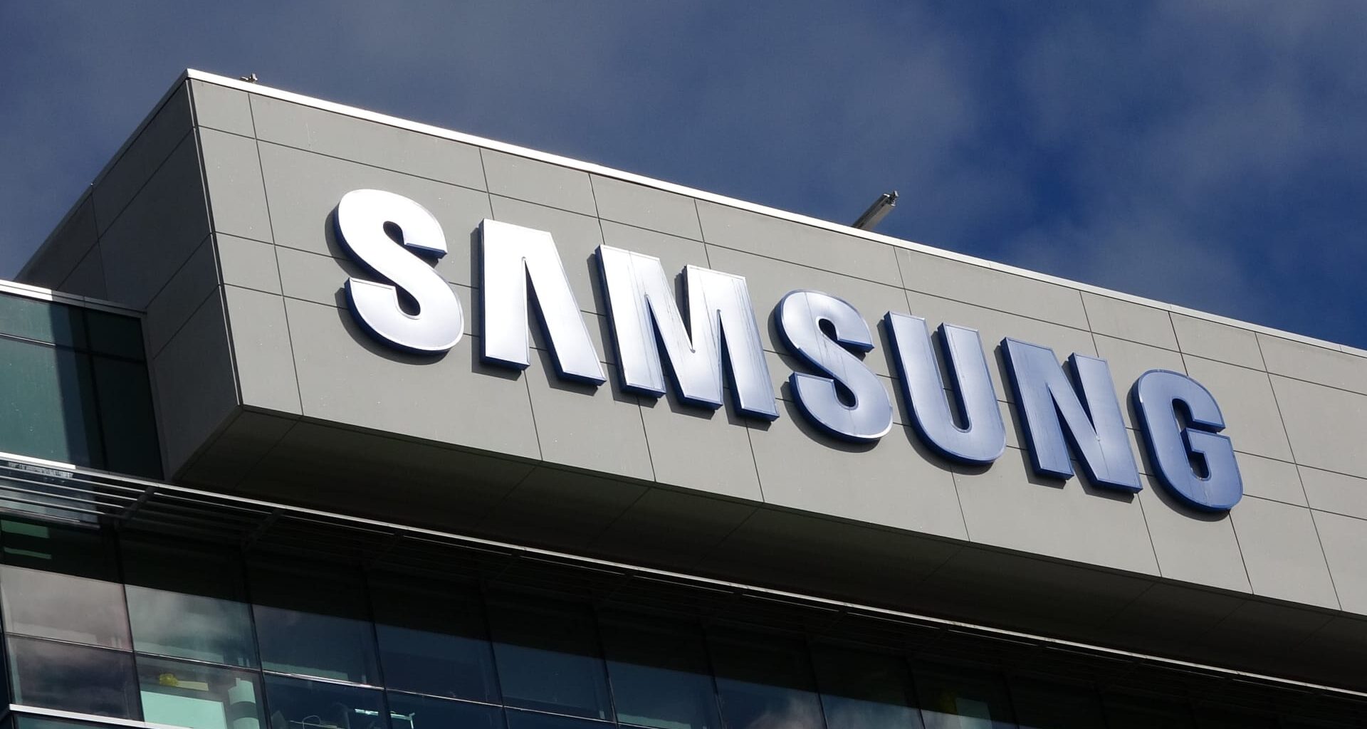 SK Hynix shares hit multidecade highs, Samsung also surges as chipmakers partner with OpenAI