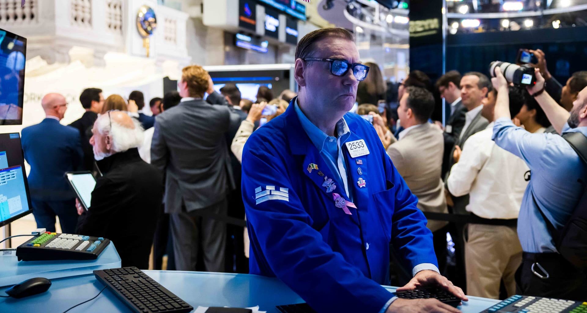 Stock market today: Live updates