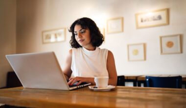76% of American workers say they'd look for a new job if forced to work fully in person