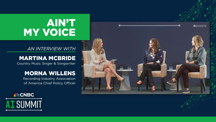 Artists, Abuse and AI with Country Star Martina McBride