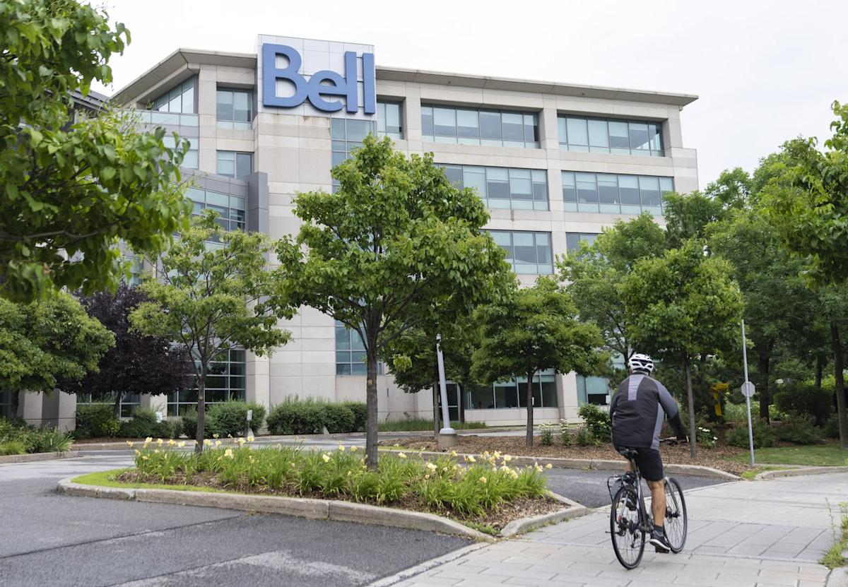 Bell to resell fibre internet in Western Canada as it announces three-year outlook