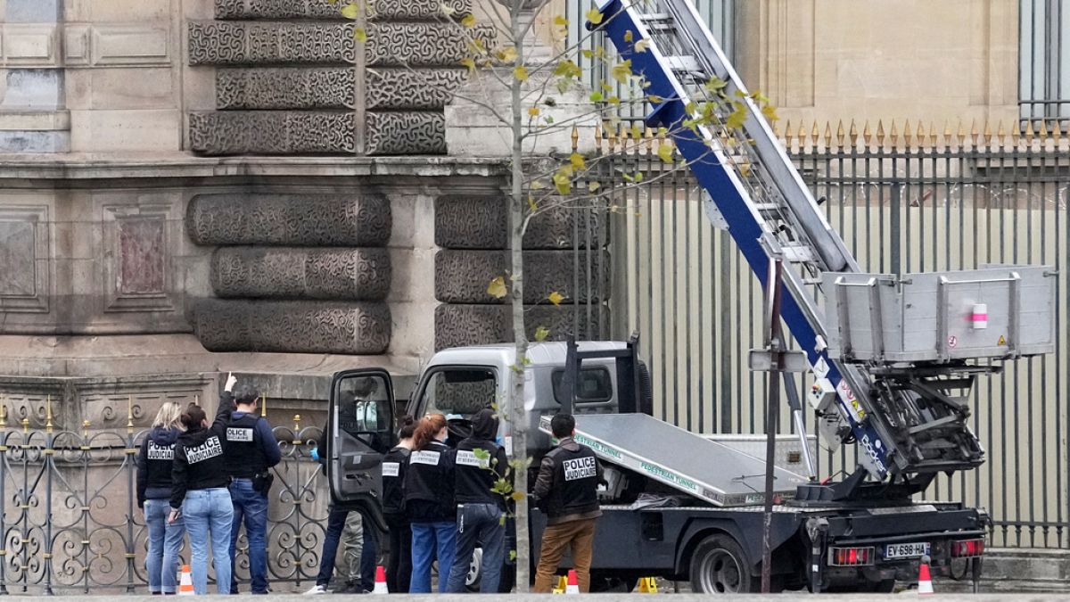 How the Louvre jewel robbery gave a German ladder firm a golden lift