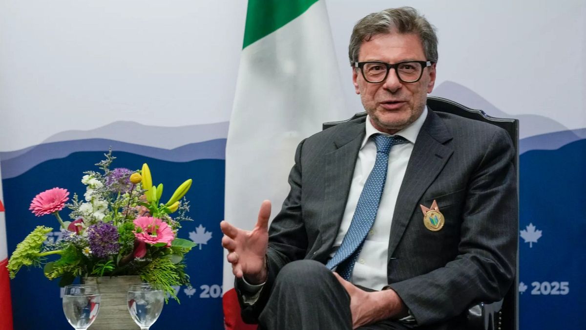 Rome clears EU-bound budget draft with healthcare trims