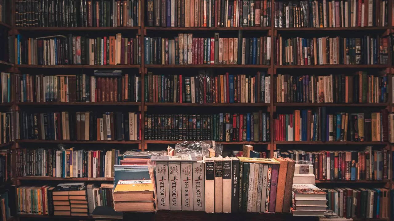8 essential books for cognitive excellence