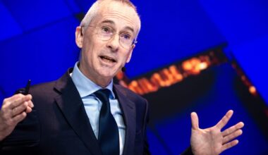 Dutch chips star exec slams EU for overregulating AI – POLITICO