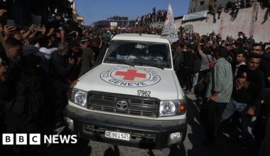 Palestinian children arrive in Ireland for medical care