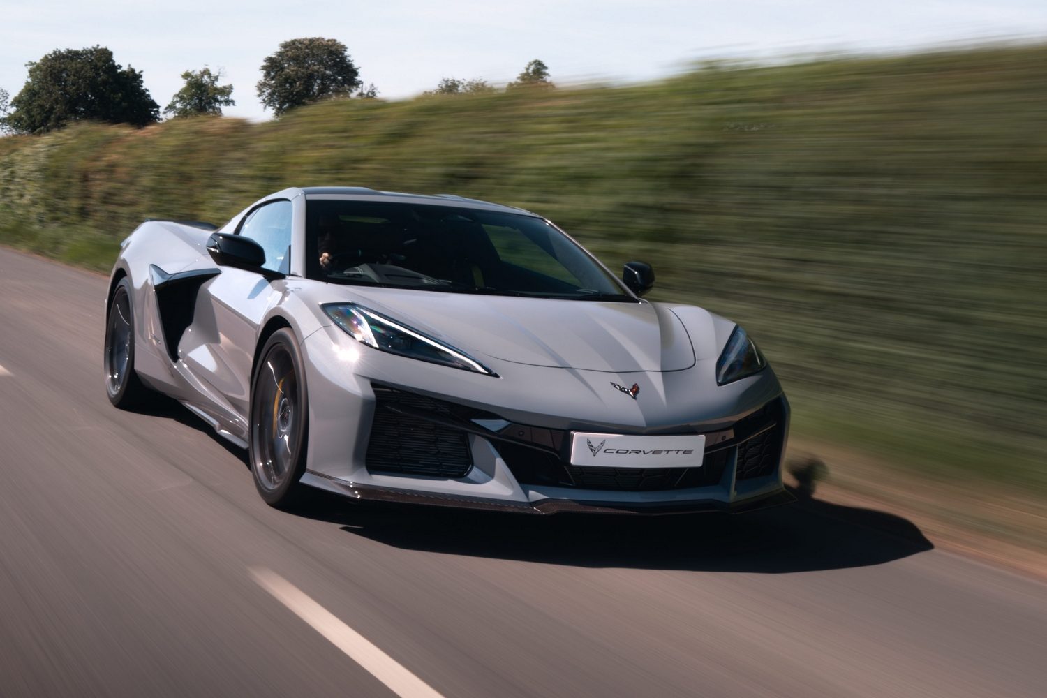 Chevrolet Corvette E-Ray (2025)