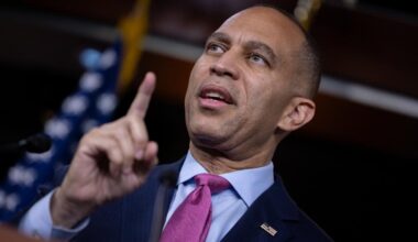 Elon Musk Alleges CNN ‘Busted’ Jeffries Over Health care Debate At Center Of Shutdown Negotiations
