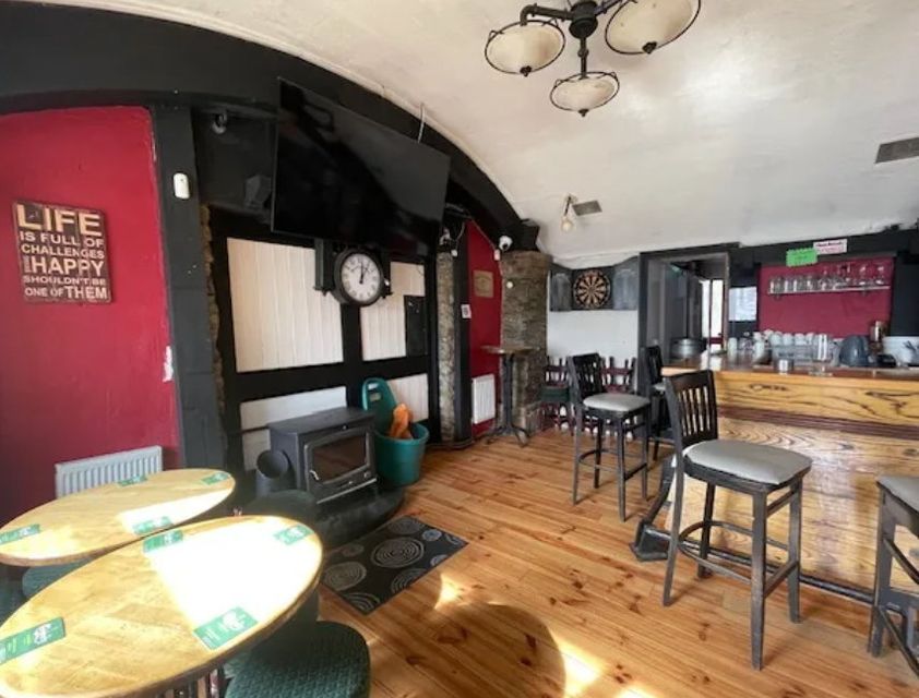 Mahon's Bar Ballymoe