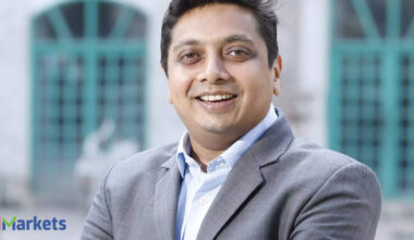 Why Quant MF faltered and how to invest in 2025: Chirag Muni explains