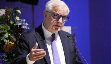 ECB’s Rehn Warns of Downside Risks to Inflation Outlook
