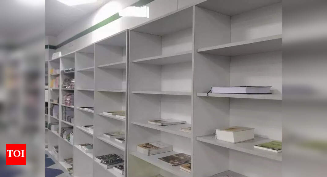 Chennai book park loses sheen; officials clueless | Chennai News