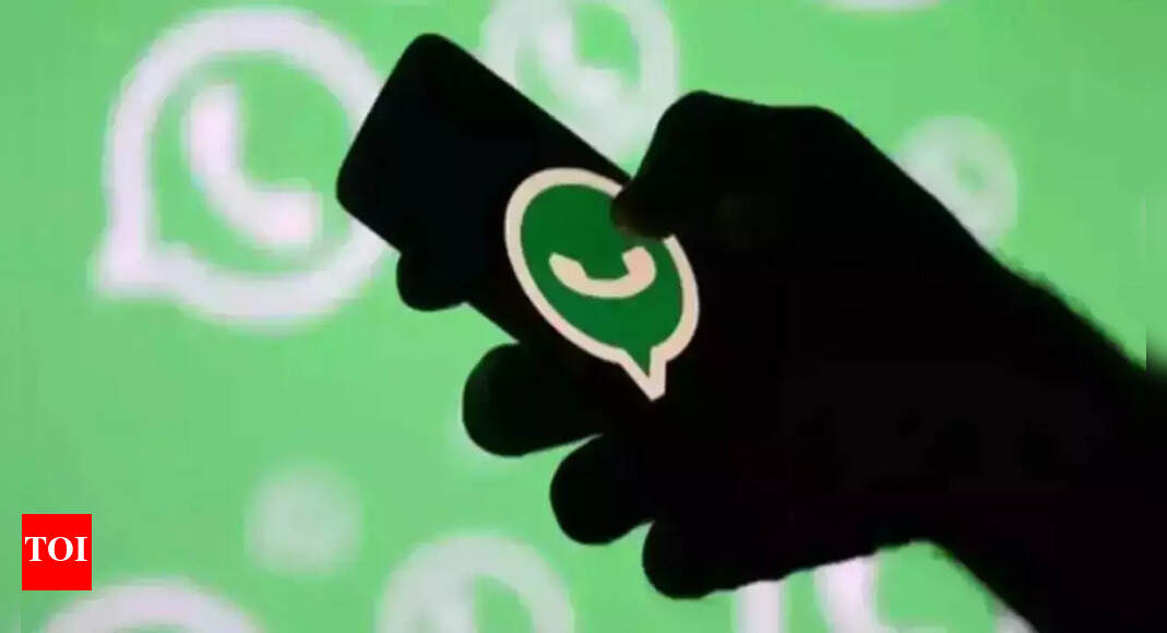 WhatsApp may soon allow users to link Facebook profiles to their accounts