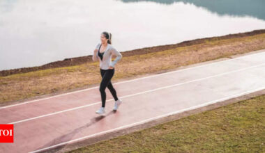 Heart Health: Physiotherapist shares 15-minute walking workout to reduce fall risk and improve heart health |