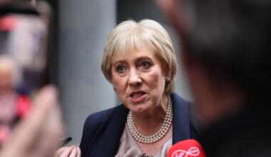 Heather Humphreys attended in ‘good faith’ charity event at centre of Garda inquiry – The Irish Times
