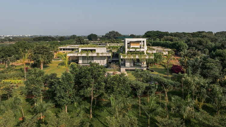 Antriya House / 23 Degrees Design Shift - Image 5 of 32