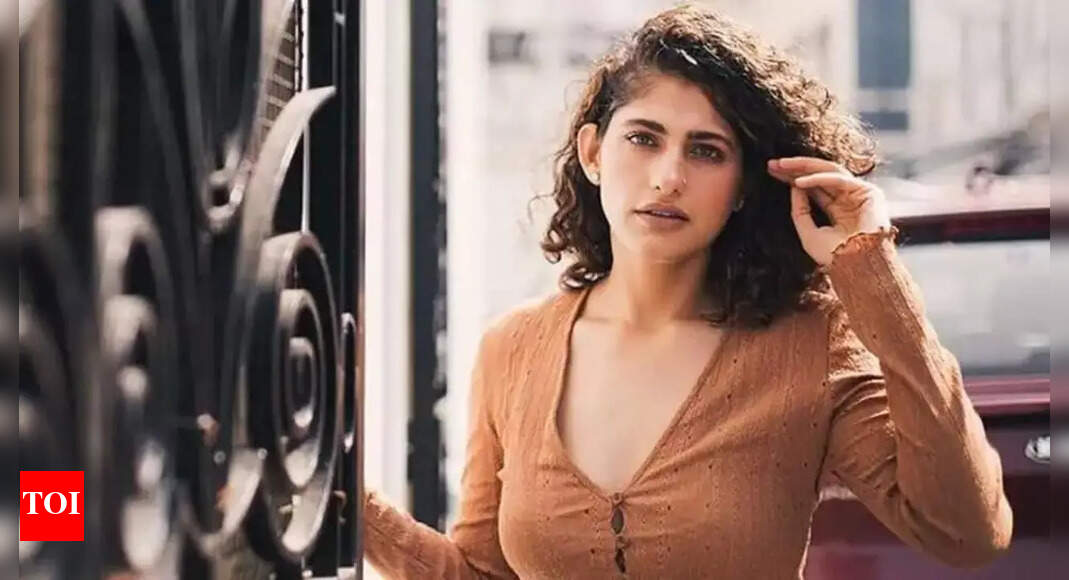 Kubbra Sait opens up on her abortion and the emotional turmoil that she went through: 'God was watching and I would have to face...' | Hindi Movie News