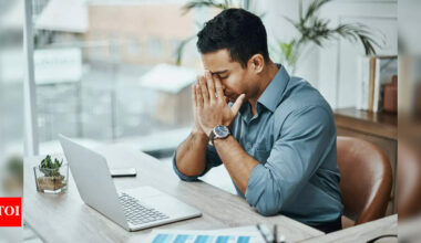 Indian employee quits job within four months: 5 red flags to spot before accepting the offer letter