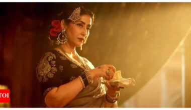 Manisha Koirala was in talks with Sanjay Leela Bhansali for 'Hum Dil De Chuke Sanam' and 'Devdas' | Hindi Movie News
