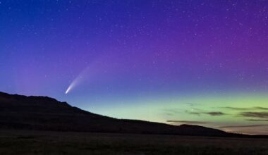 Northern Lights Return As Two Comet Brightens In U.S. Skies This Weekend