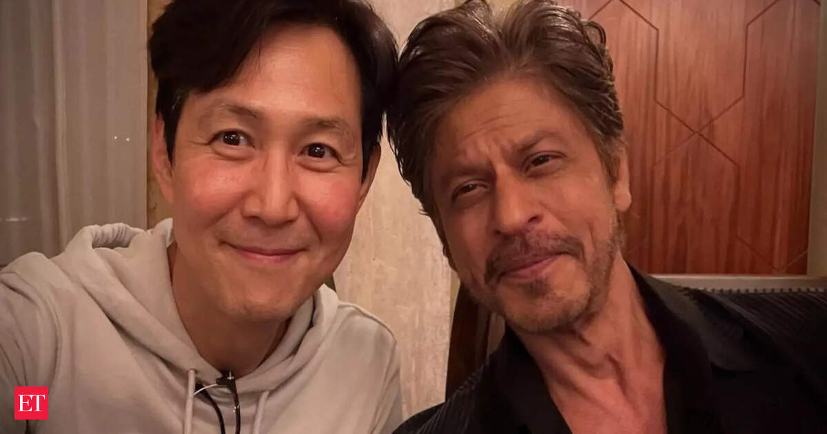 'Squid Game' fame Lee Jung-jae surprises fans by posing alongside superstar Shah Rukh Khan