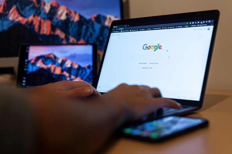 How to Save the Internet From “Enshittification”
