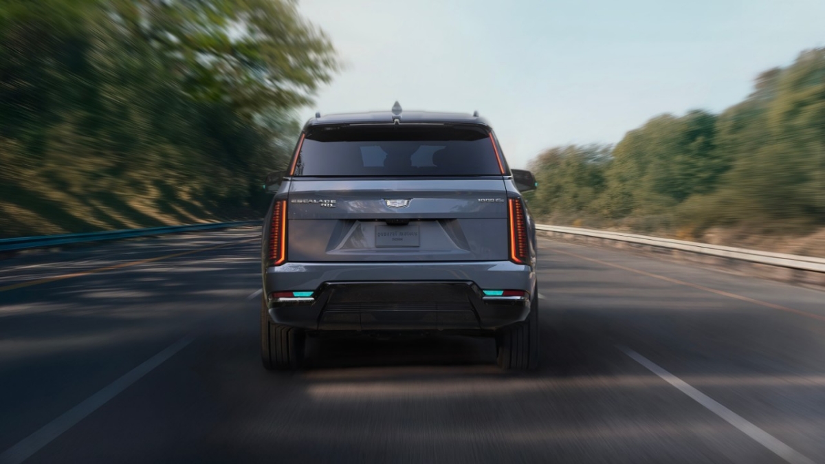 GM unveils centralized vehicle computing platform for electric and gas vehicles
