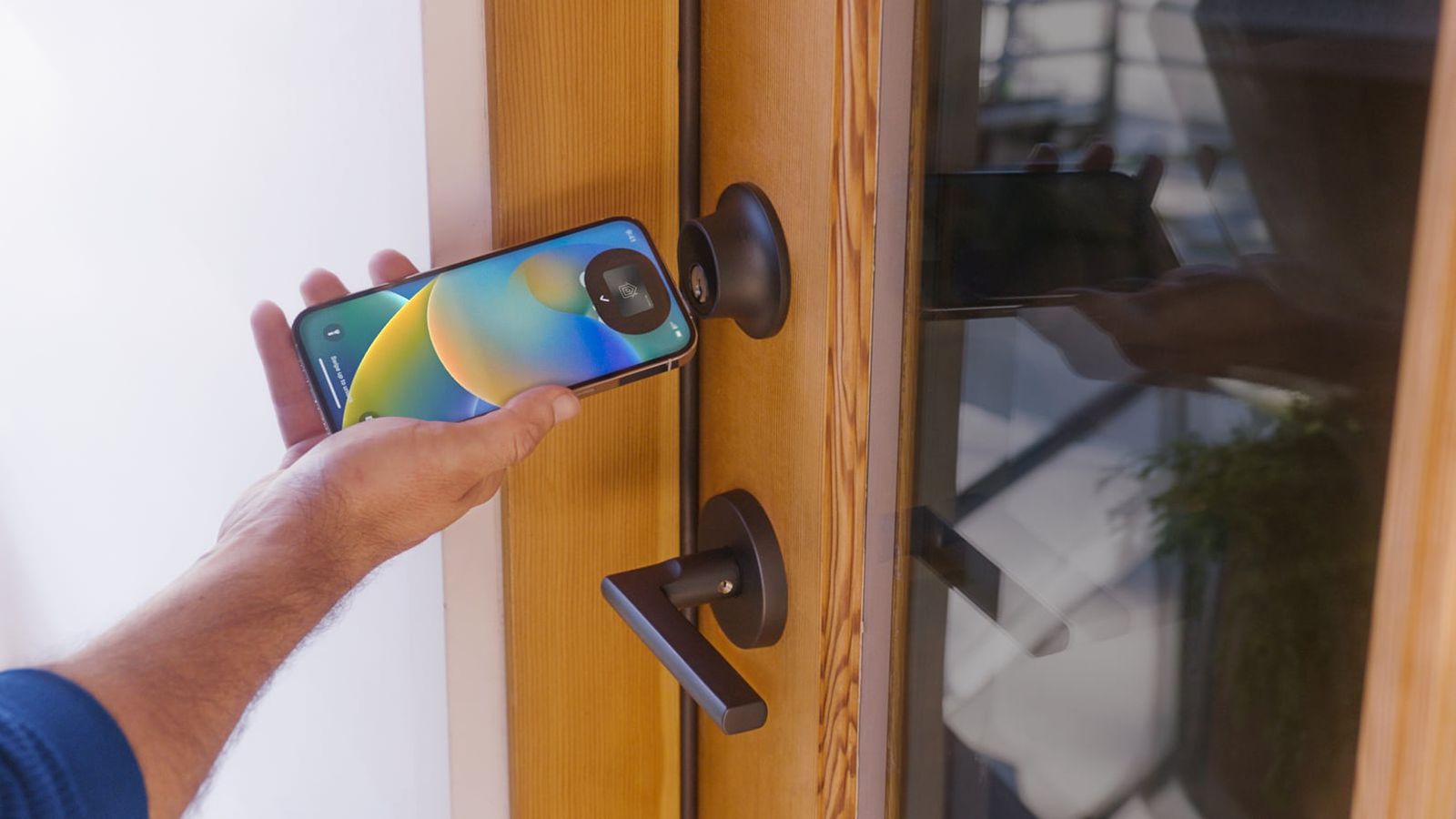 Future iPhones Could Get Extended NFC Range for Easier Tap-to-Unlock