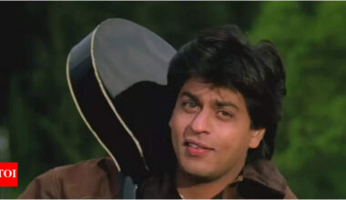 Shah Rukh Khan's 'Palat' scene in 'Dilwale Dulhaniya Le Jayenge' was inspired by a Hollywood film, Aditya Chopra admits | Hindi Movie News